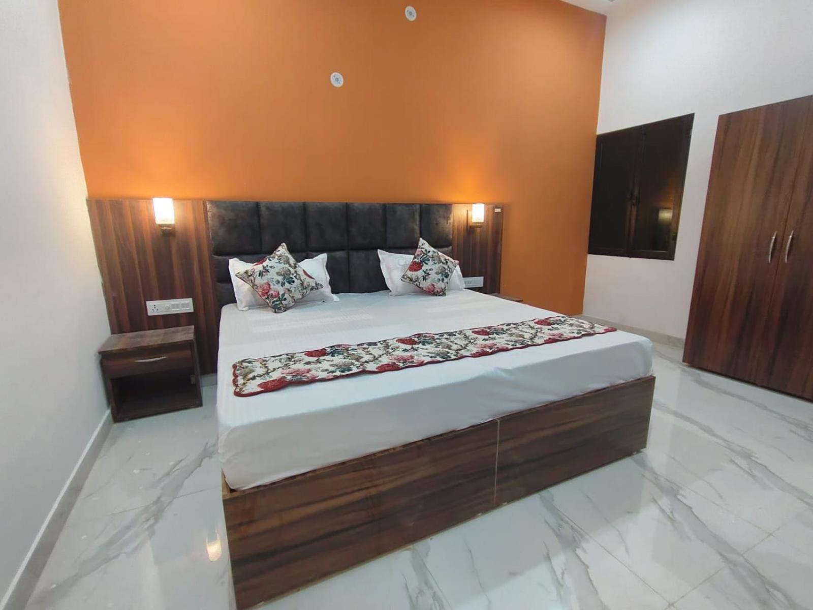Atithi Inn Khajurāho Екстериор снимка