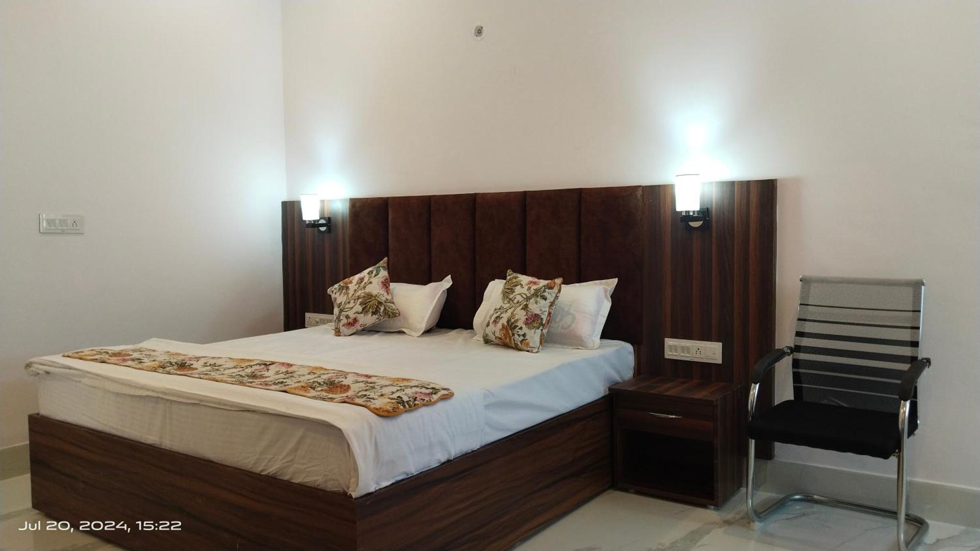 Atithi Inn Khajurāho Екстериор снимка