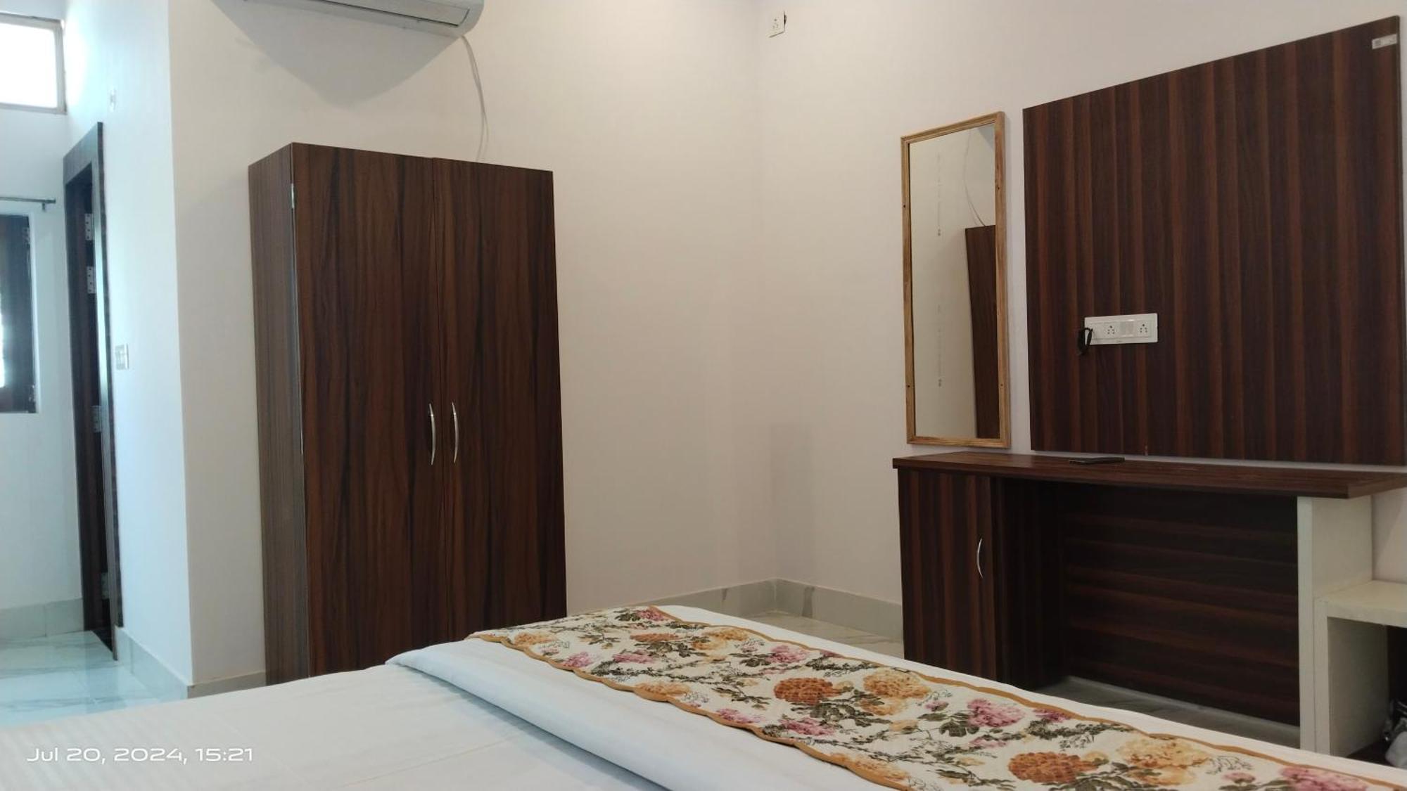 Atithi Inn Khajurāho Екстериор снимка